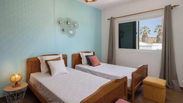 1 slaapkamer, een strijkplank/strijkijzer, wifi, beddengoed