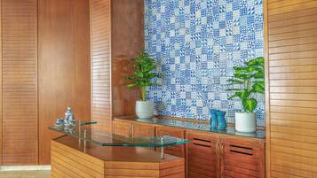 Hammam, soins corporels, enveloppements corporels, gommages corporels