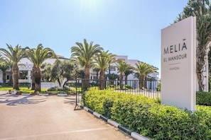 Entrada al alojamiento