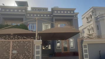 Façade de l’hébergement