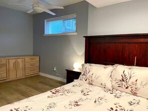 3 bedrooms, iron/ironing board, WiFi
