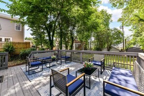 Terrace/patio - Urban Oasis Near the Park (R) (Charlotte)