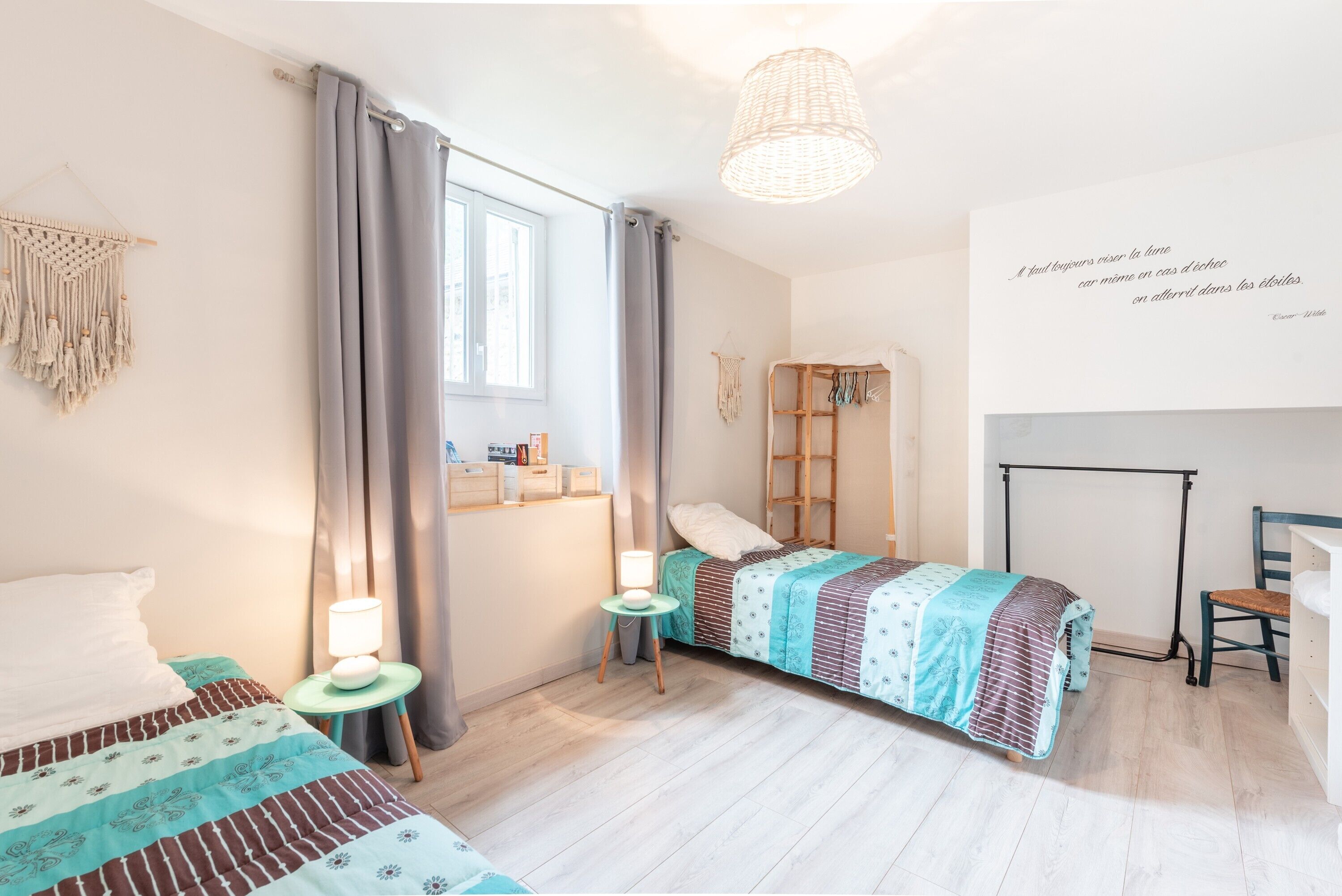 2 bedrooms, iron/ironing board, free WiFi, wheelchair access