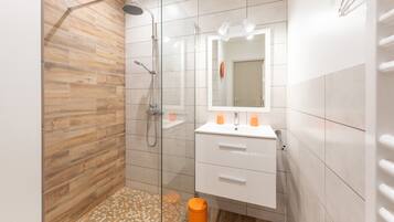 Shower, hair dryer