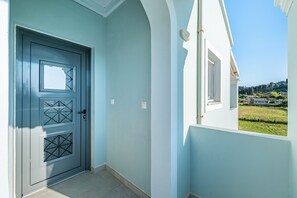 Property grounds - Apartment 'Logas' with Sea View, Wi-Fi and Air Conditioning (kerkyra)