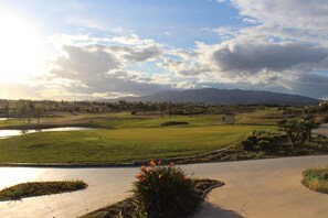 Golf - Golf Relax In Betanzos Apartment with Shared Pool, Wi-Fi, and Air Conditioning (Fuente Alamo)