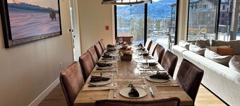 JUST LISTED Luxury 4BR Retreat in Wildhorse Meadows - Après Escape Chalet