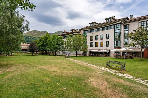 Apartment 'Incredible Cangas Onis' with Mountain Views and Balcony