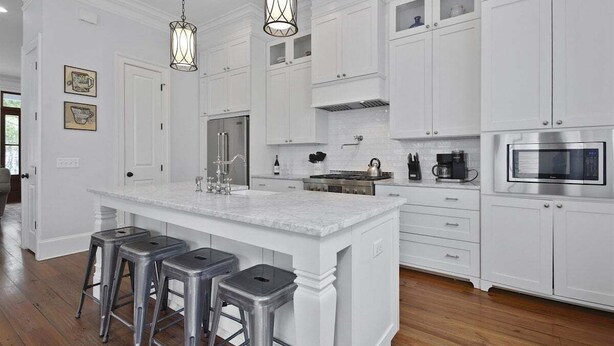 Coffee/tea maker, fridge, microwave, oven - Steps to Forsyth Park, Downtown Savannah, Upscale (Savannah)