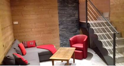 Appartement 'Breizh Chalet - 14 Personnes' avec vue sur les montagnes, terrasse privée et Wi-Fi