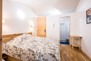 2 sovrum, strykjärn/strykbräda och gratis wi-fi