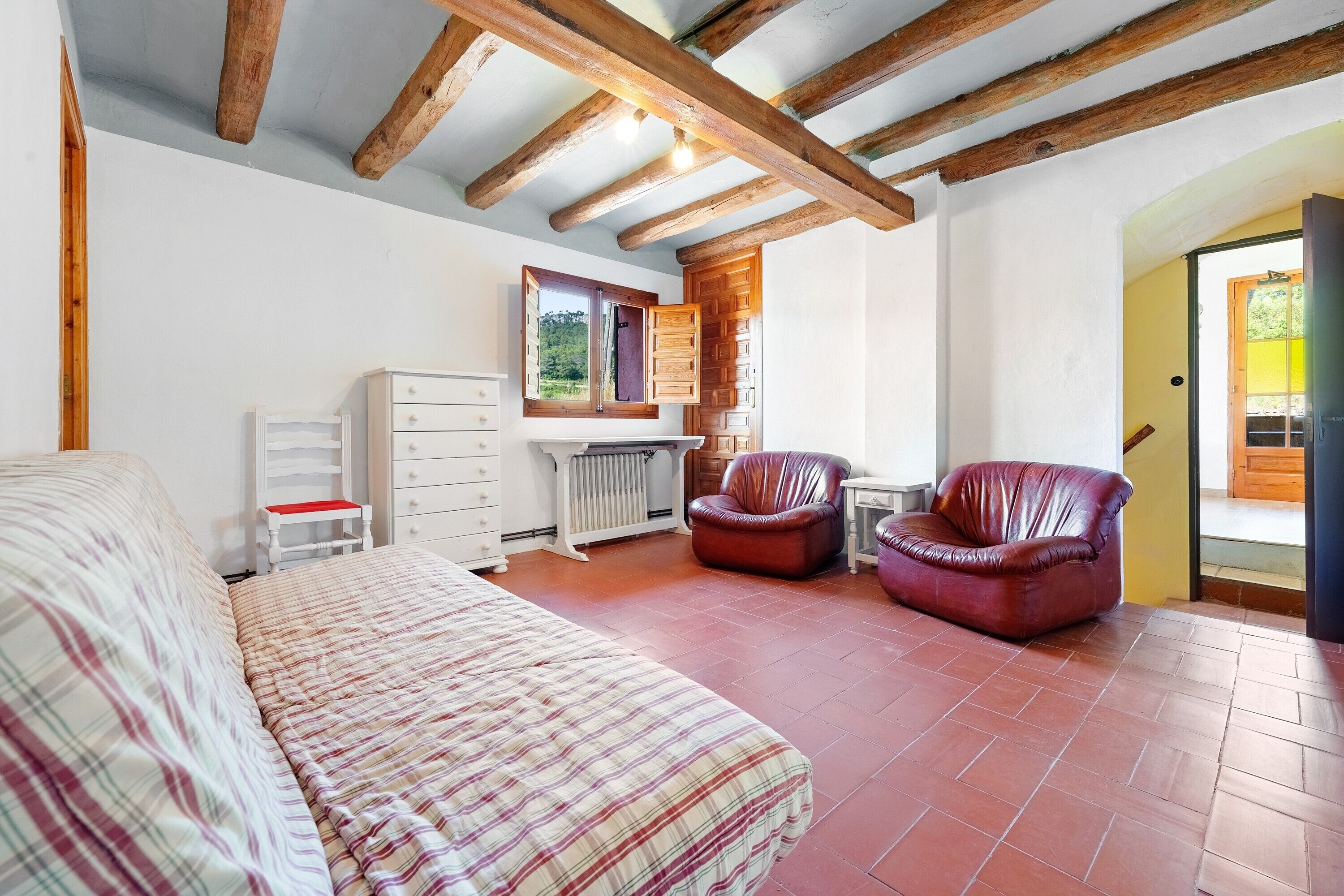 4 habitaciones y ropa de cama 