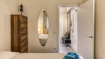 3 habitaciones, tabla de planchar con plancha y wifi gratis