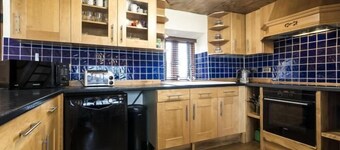 Foxglove - Luxurious Barn Conversion