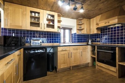 Foxglove - Luxurious Barn Conversion