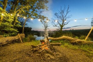 Fireplace - Foxglove - Luxurious Barn Conversion (Haverfordwest)