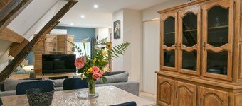 Appartement 'Le Petit Refuge' met uitzicht op de bergen, Wi-Fi en airconditioning