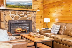 Smart-TV, peis, videospill og bøker