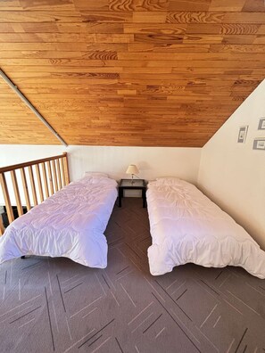 3 bedrooms - 221- Charming Hourtinaise house with breathtaking views of the forest for 6 to 7 people (HOURTIN)