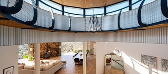 Luna Views Retreat by Property Mums