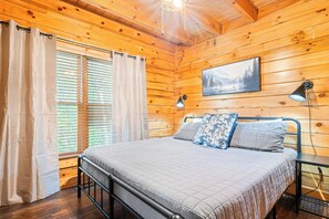 5 Schlafzimmer, Bügeleisen/Bügelbrett, kostenloses WLAN, Bettwäsche