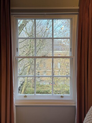 Interior - The perfect London stay. (London)