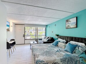1 chambre, fer et planche à repasser, Wi-Fi gratuit, draps fournis