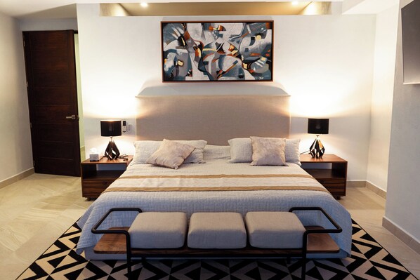 Comfort Condo, Balcony, Pool View | 1 bedroom, in-room safe, blackout drapes, free WiFi