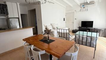 Apartamento, 2 habitaciones, fumadores, balcón | Interior