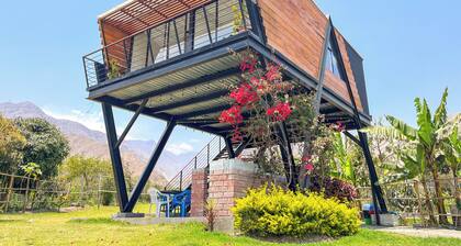 Mirador House: Nature Retreat with Spacious Pool