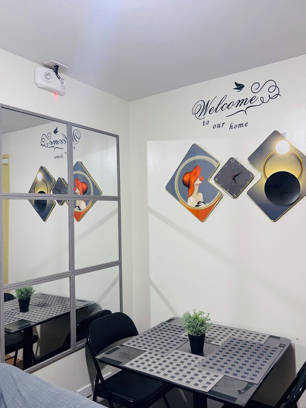 Dining - 2-bedroom condo in delightful Davao City with WiFi, AC (Davao City)