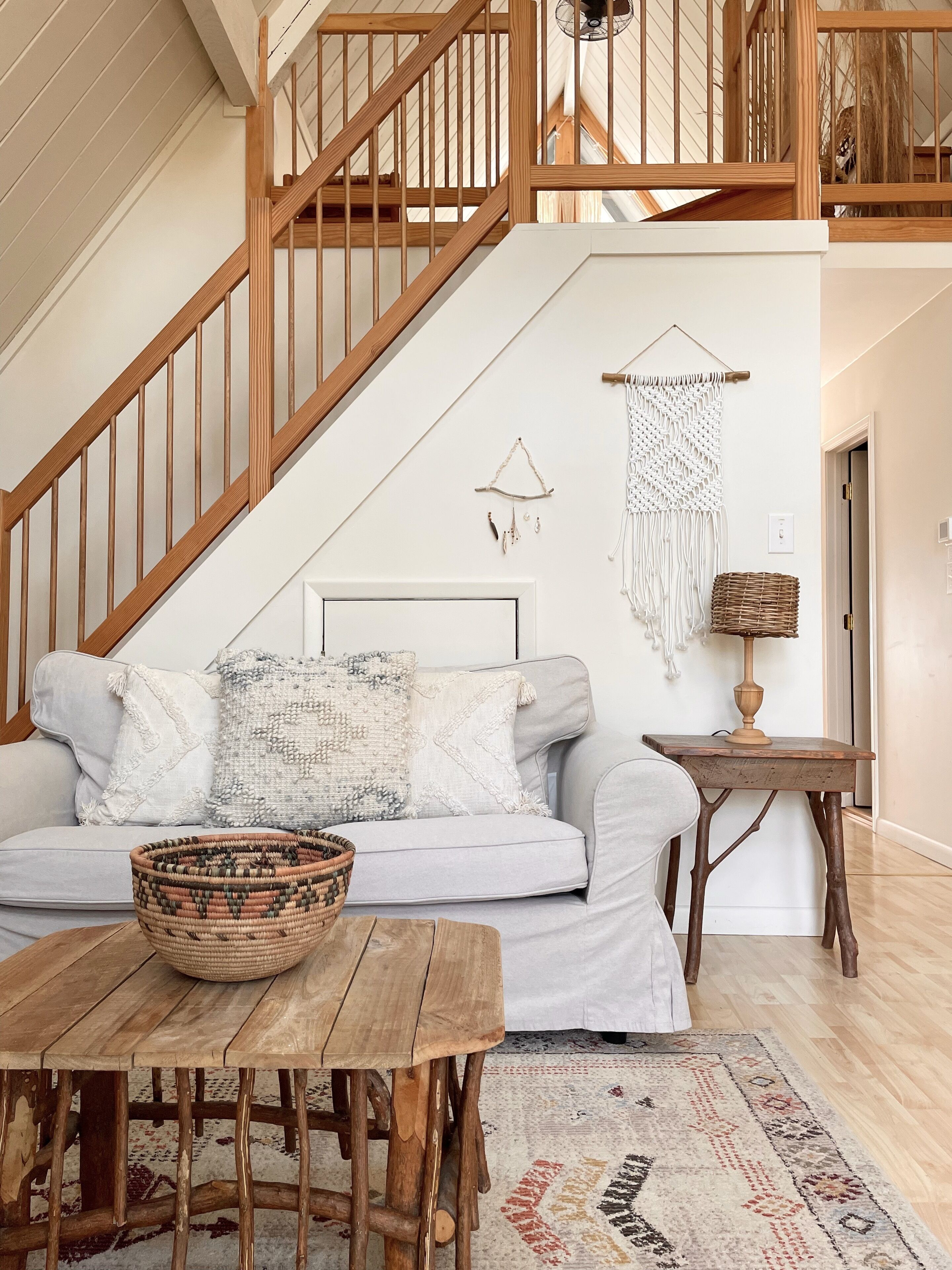 Een smart-tv en een open haard