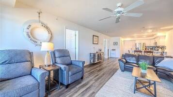 TV connectée, cheminée