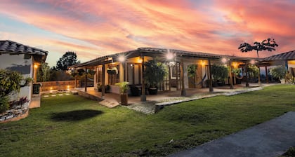 Finca Villa Alfa