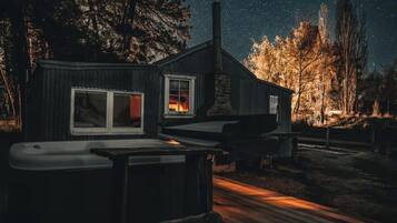 Comfort-Ferienhütte, Nichtraucher, Bergblick | Eigener Whirlpool