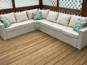 Property grounds - Charming newly renovated house in Seaside Heights quiet neighborhood (Seaside Heights)