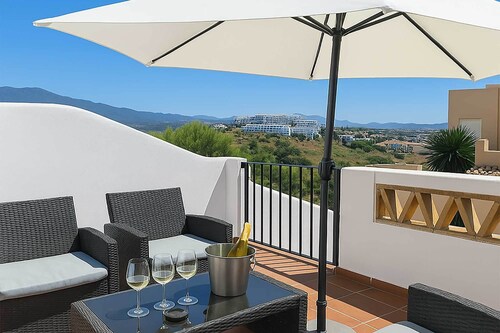 Sunny  apartment in Estrella de la Bahía