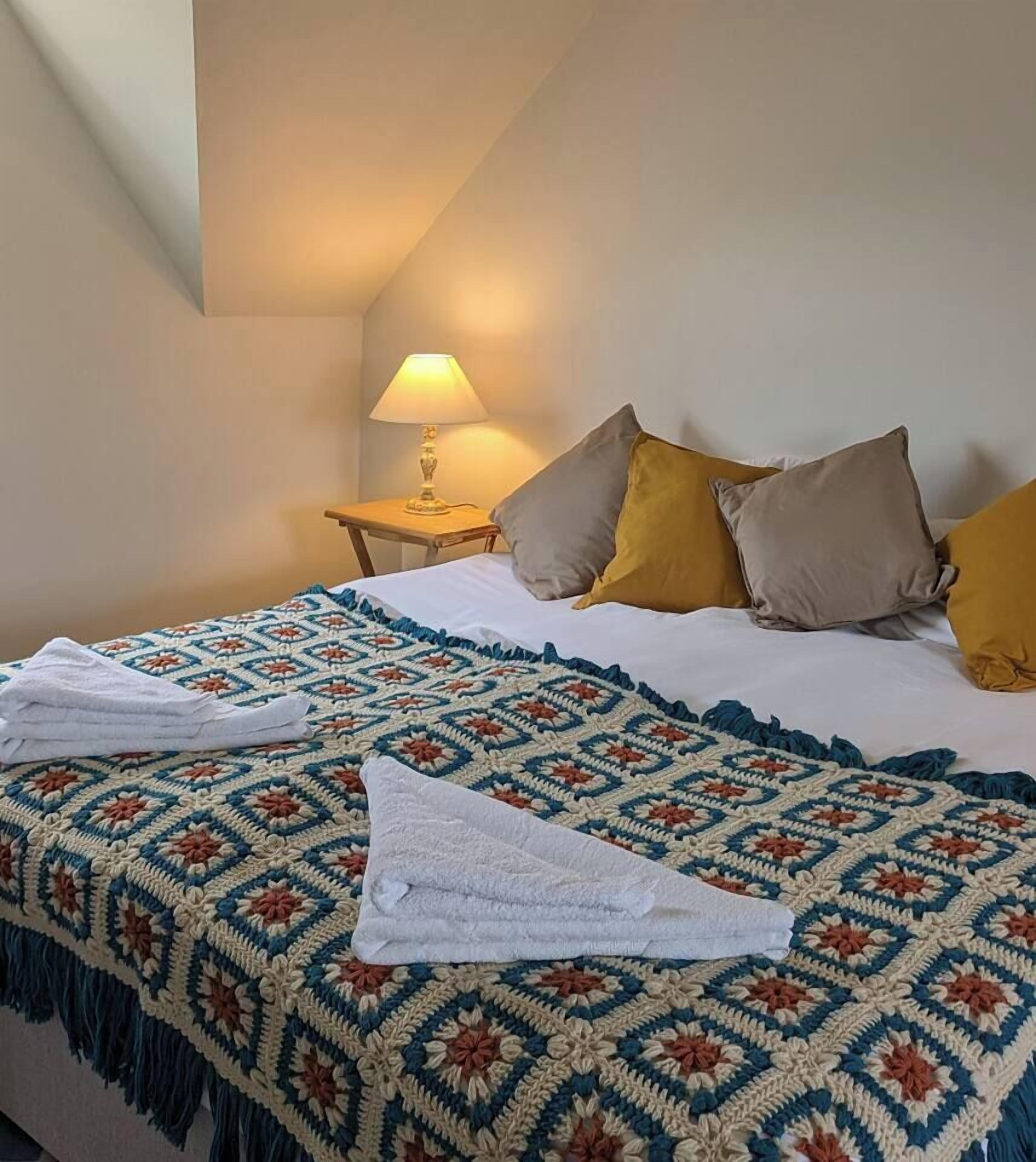 4 bedrooms, iron/ironing board, travel cot, WiFi