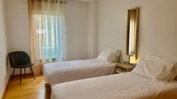 3 slaapkamers, gratis wifi, beddengoed