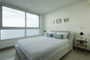 2 bedrooms, in-room safe, iron/ironing board, free WiFi - Elegant apartment with spectacular  Oceanview at Palmetto Beach in Bocagrande  (Cartagena de Indias)