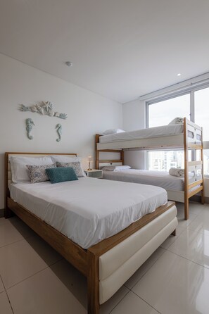 2 habitaciones y caja de seguridad en la habitación