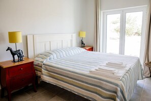 2 chambres, accès Internet, draps fournis