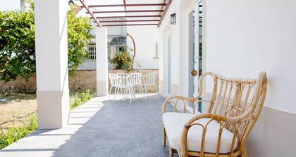 CASA DO POÇO T2, country house