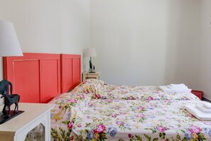 2 bedrooms, Internet, bed sheets - CASA DA BEIRÃ T2, country house (Marvão)