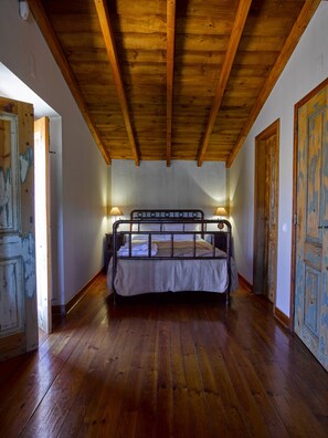 3 soverom, internettilgang og sengetøy