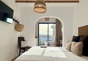 1 bedroom, iron/ironing board