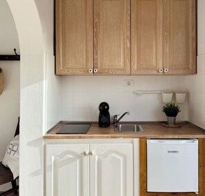 Wasserkocher mit Kaffee-/Teezubehör, Toaster