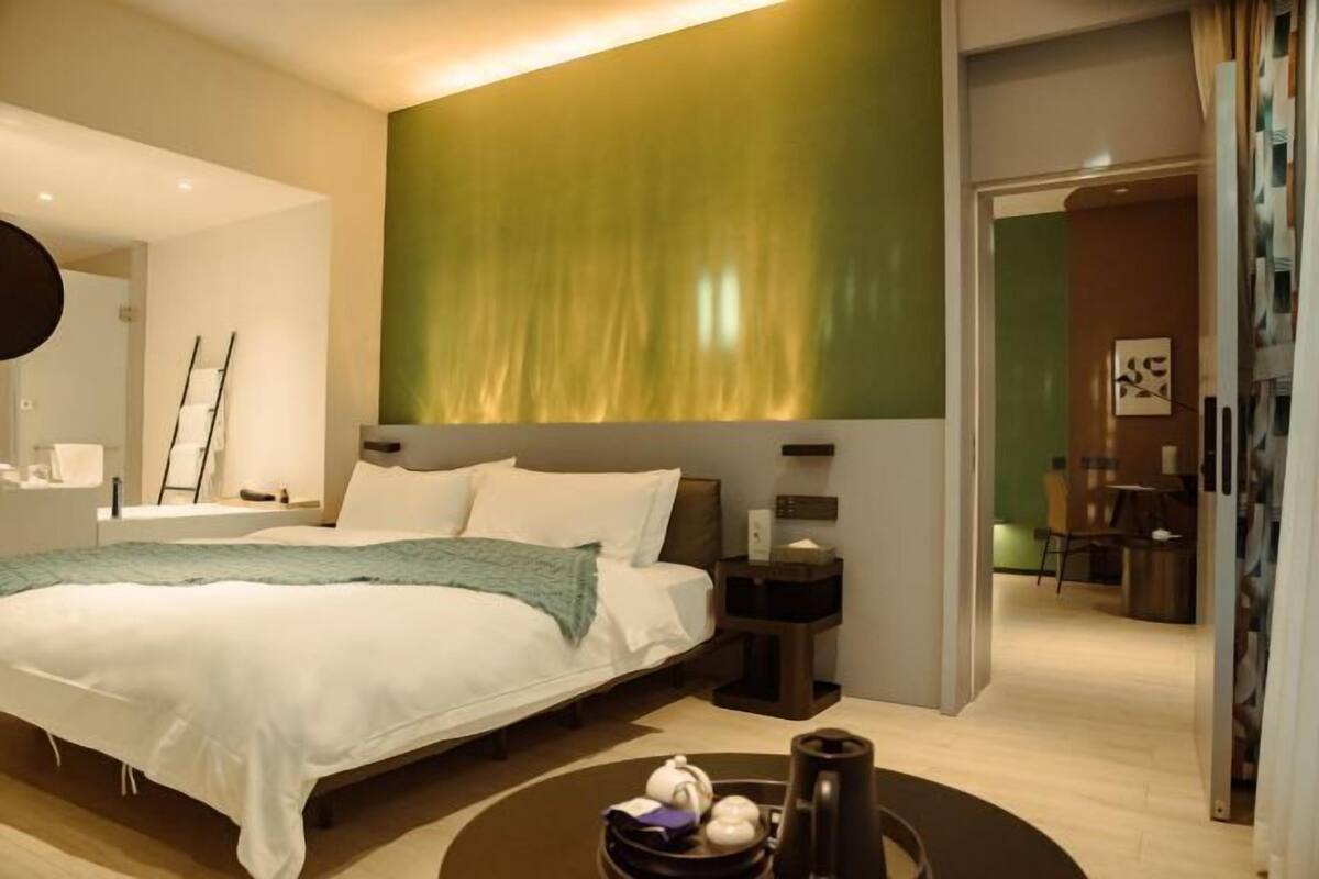In-room safe, blackout drapes, soundproofing, iron/ironing board