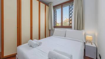 3 Schlafzimmer, Bügeleisen/Bügelbrett, Reisekinderbett, Internetzugang