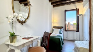 2 chambres, Wi-Fi gratuit, draps fournis